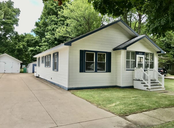 323 N Kalamazoo Street, White Pigeon, MI 49099