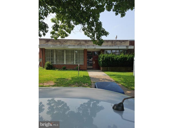 620 E HIGH STREET, POTTSTOWN, PA 19464