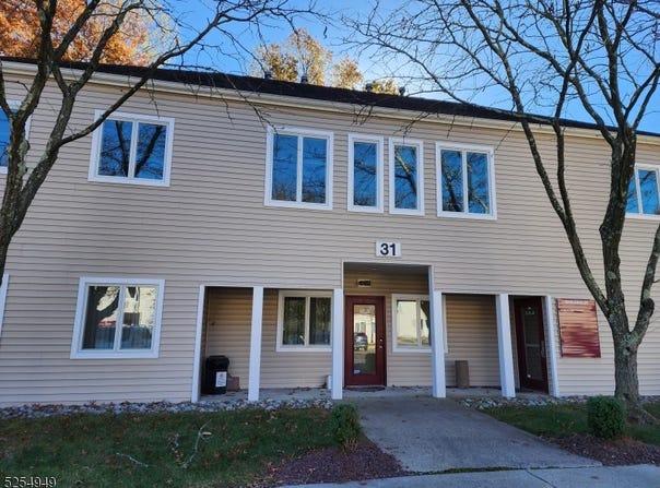 31 Clyde Rd, Franklin Twp., NJ 08873-5047
