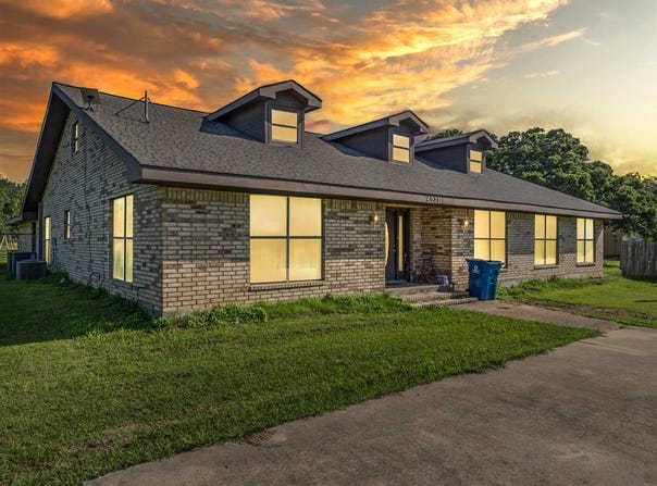 2437 State Highway 22, Whitney, TX 76692