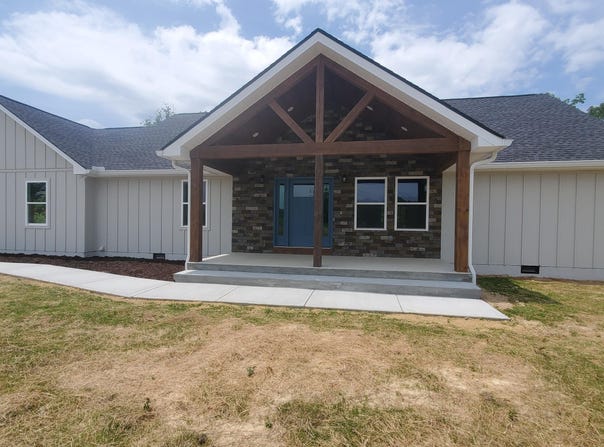 875 ELB Private Drive, Huntsville, TN 37756