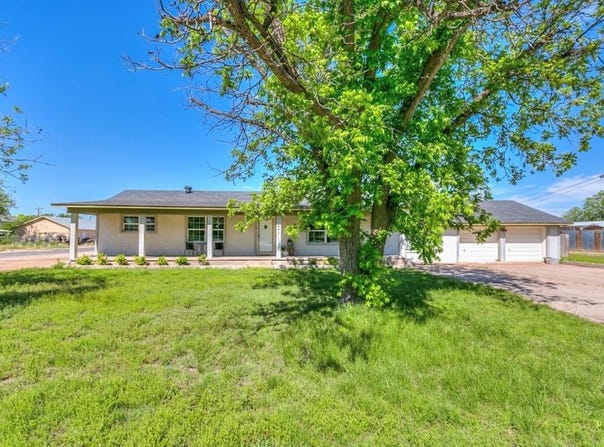 801 Robert Lee Highway, Sterling City, TX 76951