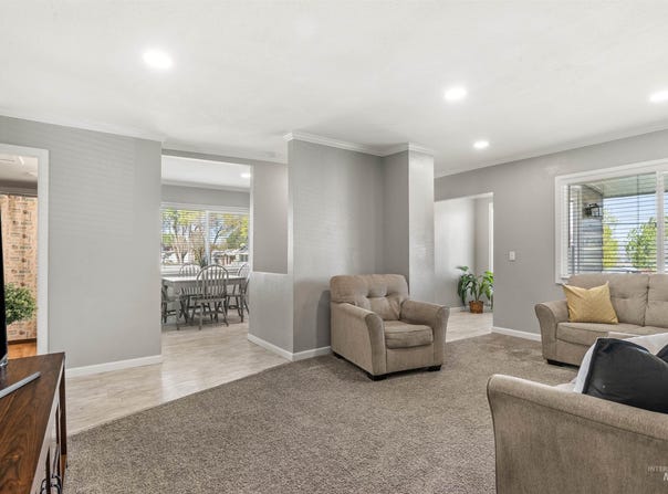 1924 Cedar Avenue, Lewiston, ID 83501
