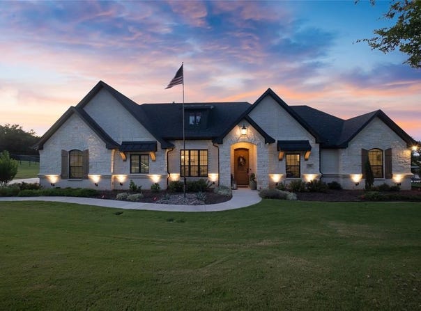 116 Wet Rock Road W, Boyd, TX 76023