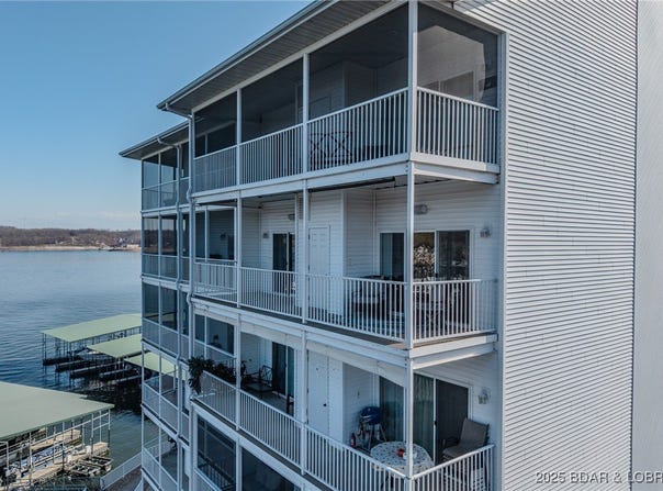 1359 Seascape Lane, Osage Beach, MO 65065