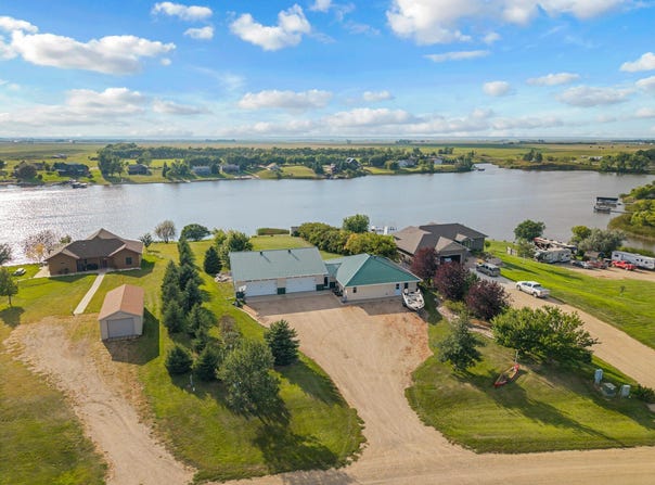 10237 E ELM LAKE Drive, Frederick, SD 57441