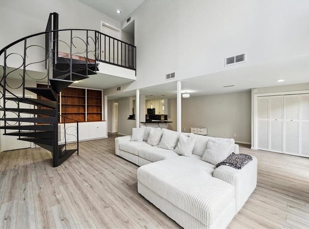 3300 Yorktown Street, Houston, TX 77056