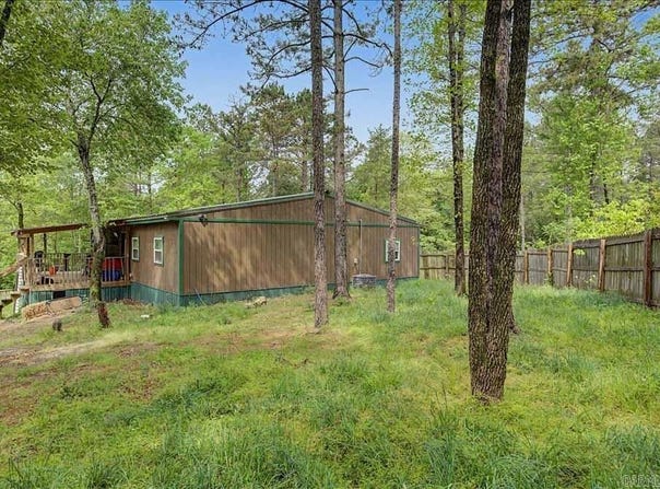 187 Moncus Loop, Amity, AR 71921-8368
