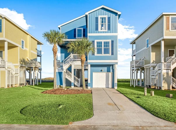 4223 King Rail CIR, Galveston, TX 77554
