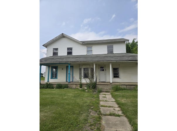 219 E Main Street, Springport, MI 49284