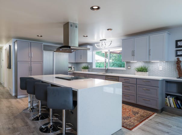 1261 Snowfly Dr, Hailey, ID 83333