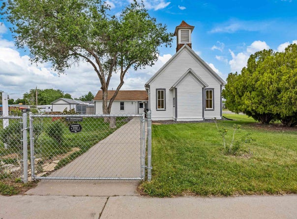 581 Denver Avenue, De Beque, CO 81630