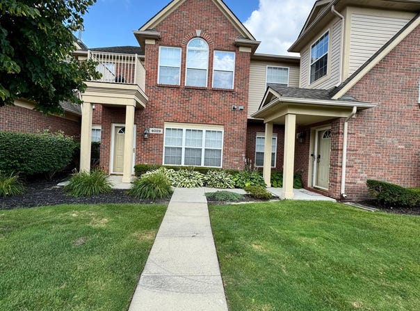 4035 Cornerstone Drive, Canton, MI 48188