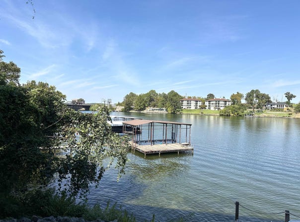 117 Lookout Pt, Hot Springs, AR 71913