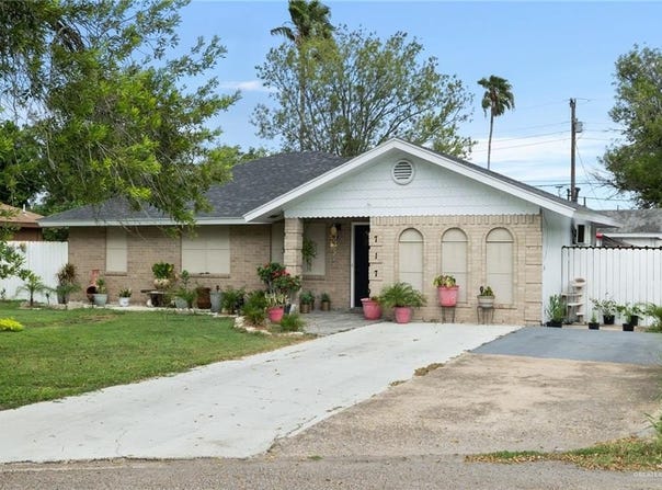 717 Nora Circle, Alamo, TX 78516