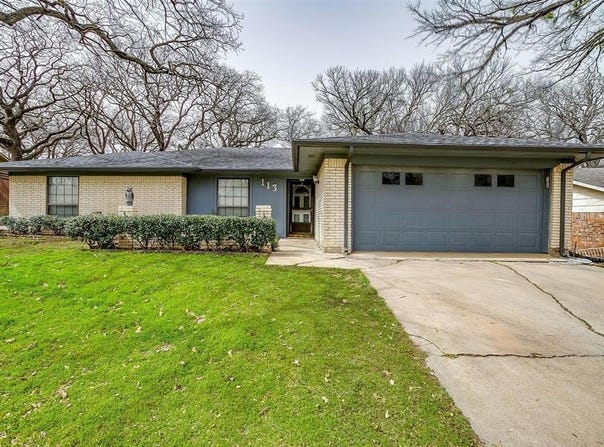 113 Clinton Street, Burleson, TX 76028