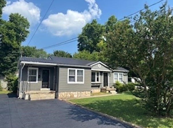 1801 Kirby Drive, Bowling Green, KY 42104