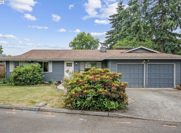 304 FRANCES ST, Molalla, OR 97038
