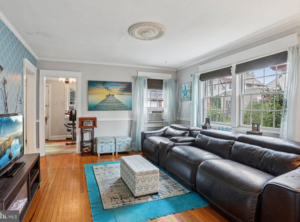 114 WALSH ROAD, LANSDOWNE, PA 19050