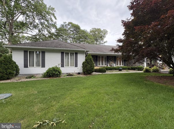 30823 DOGWOOD Drive, LAUREL, DE 19956