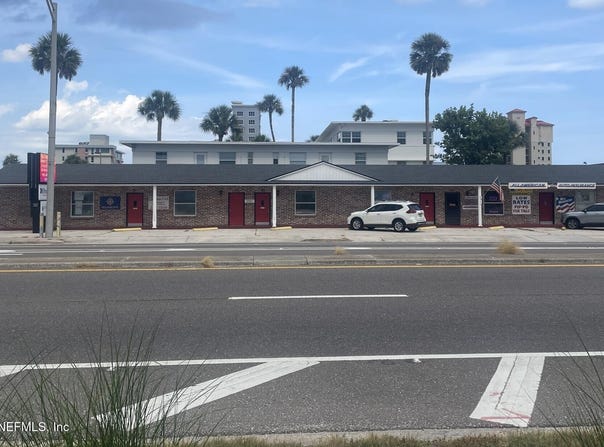 201 3RD Street S, Jacksonville Beach, FL 32250