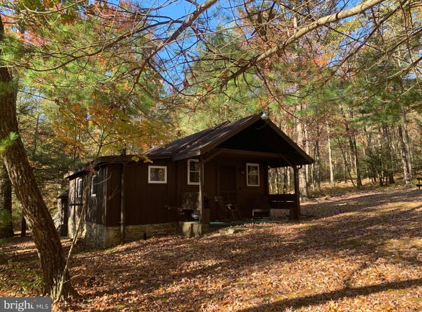 161 PEFFER, MC CONNELLSBURG, PA 17233
