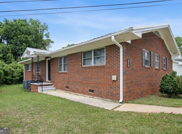 1437 Vesta, East Point, GA 30344