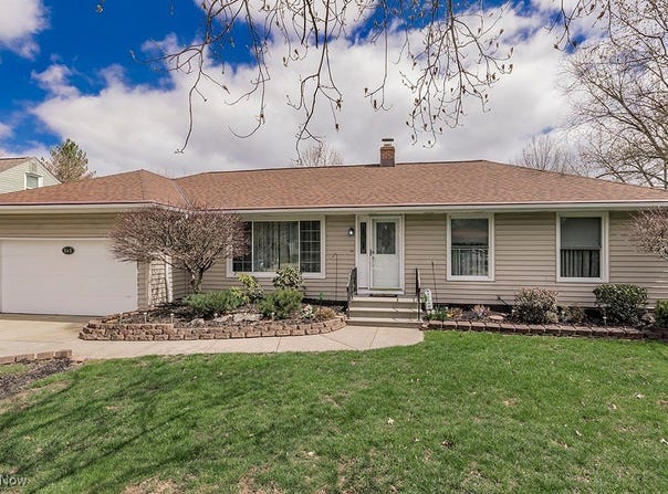 545 Miner Road, Highland Heights, OH 44143