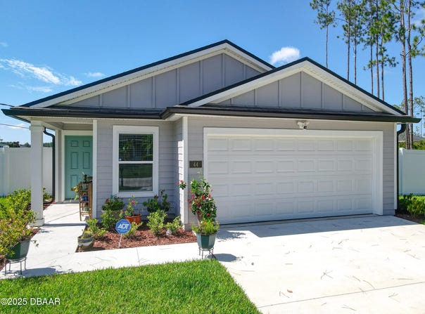44 Llewellyn Trail, Palm Coast, FL 32164