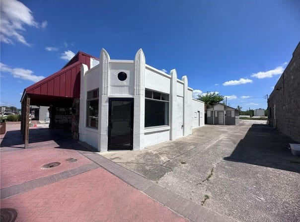 417  E Emma  AVE, Springdale, AR 72764