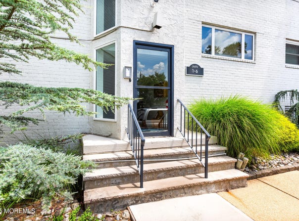 138 Bodman Place, Red Bank, NJ 07701