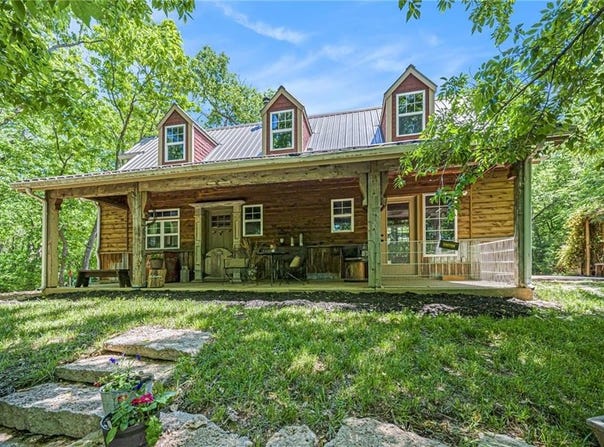 15335 HH Highway, Platte City, MO 64079