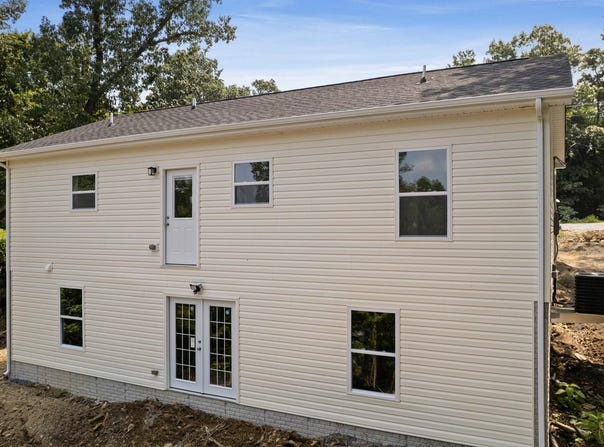 327 RED BIRD LANE, HARPERS FERRY, WV 25425