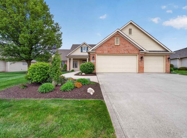 1908 Bent Tree Court, Auburn, IN 46706
