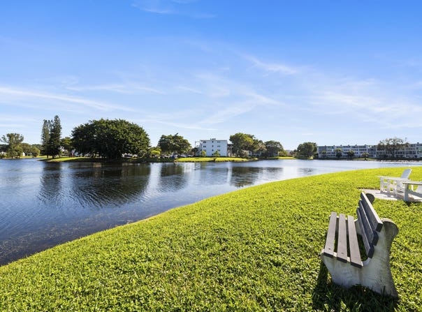 1111 CAMBRIDGE E, Deerfield Beach, FL 33442