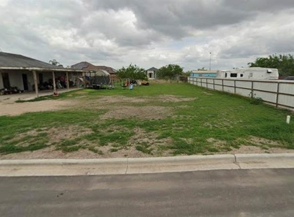1117 Veronica Street, Progreso, TX 78579