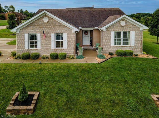 68826 Carmichael Avenue, St Clairsville, OH 43950