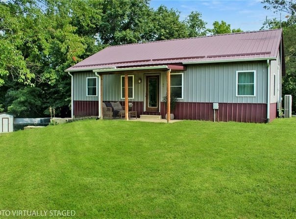 9784 Shelby Road, Higginsville, MO 64037