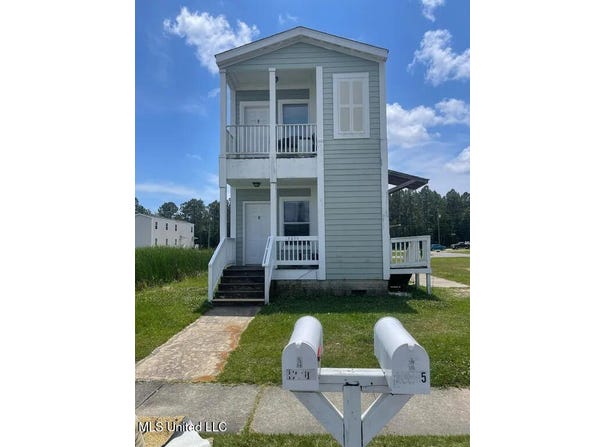 12205 Prudie Circle, Gulfport, MS 39503