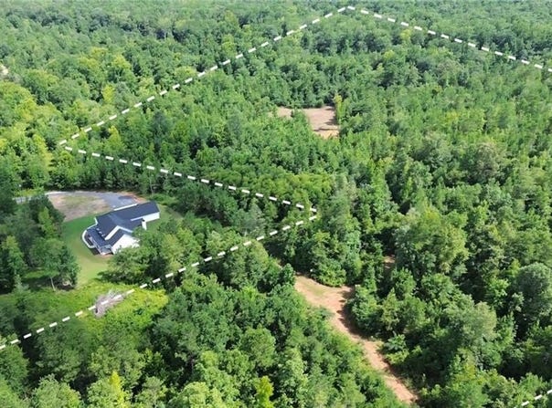 3198 LEE ROAD 246, SMITHS STATION, AL 36877