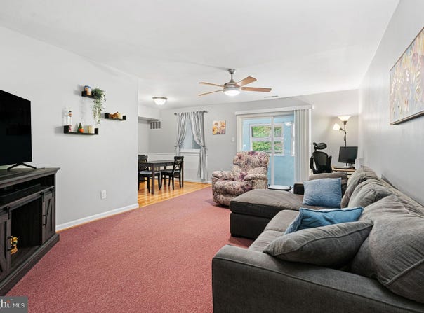 411 N STILES AVENUE, MAPLE SHADE, NJ 08052