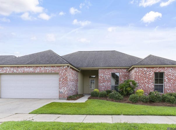 6526 Cameren Oaks Dr, Baton Rouge, LA 70817