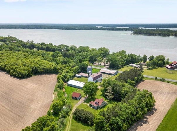 52275 Rush Lake Trail, Rush City, MN 55069