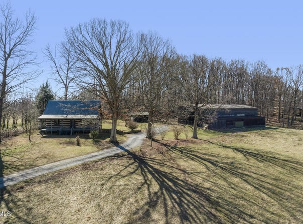 266 Byington Road, Rogersville, TN 37857