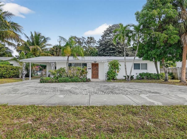 450 NW 12TH AVENUE, BOCA RATON, FL 33486