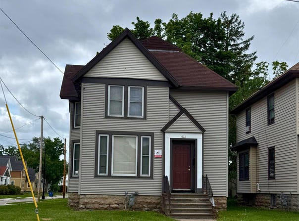 731 SCOTT Avenue, OSHKOSH, WI 54901