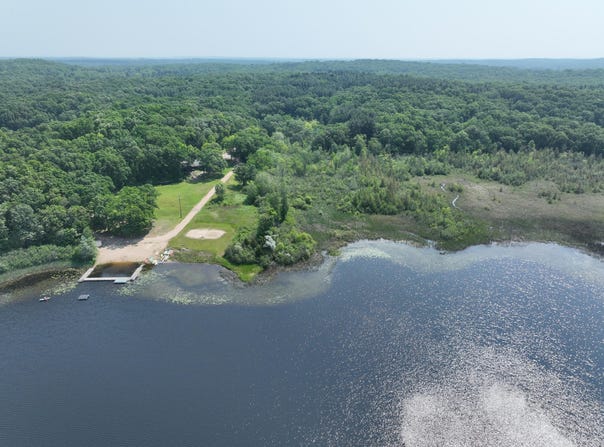 6458 Richardson Road Road, Howell, MI 48843
