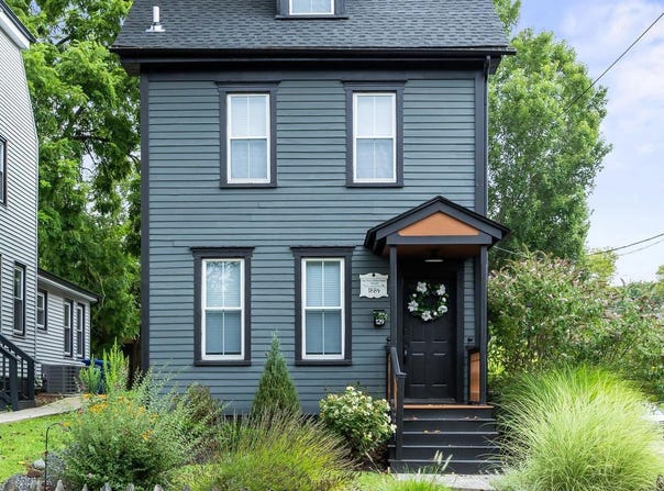 129 S CHURCH STREET, MOORESTOWN, NJ 08057