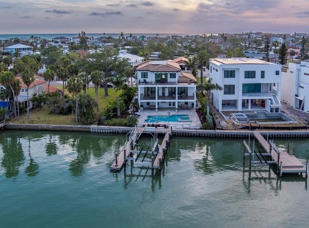 15805 REDINGTON DRIVE, REDINGTON BEACH, FL 33708