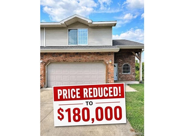 142 Hickory Ridge Drive, St Robert, MO 65584